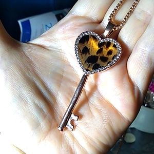 White Crystal Leopard Design Pendant Necklace